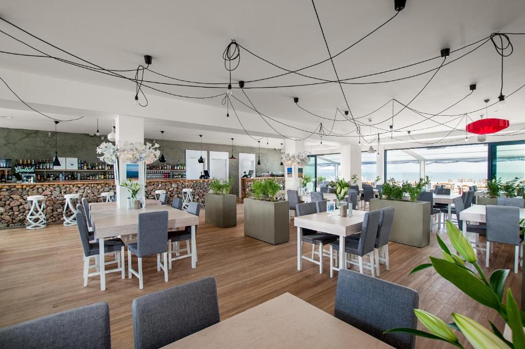 Nowa Zatoka Centrum Art & Business Сопот Экстерьер фото
